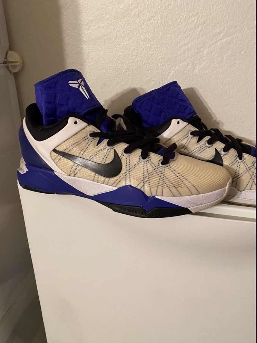 Nike Kobe Concord size 9M