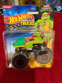 TMNT Raphael Monster Truck 1:64 scale