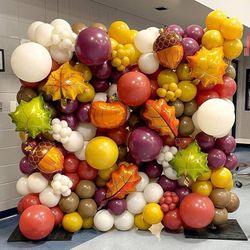 Thanksgiving Balloons Arches 
