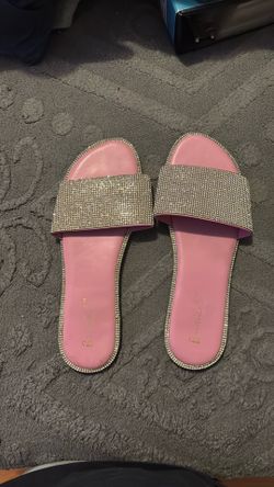 Pink sparkling sandals