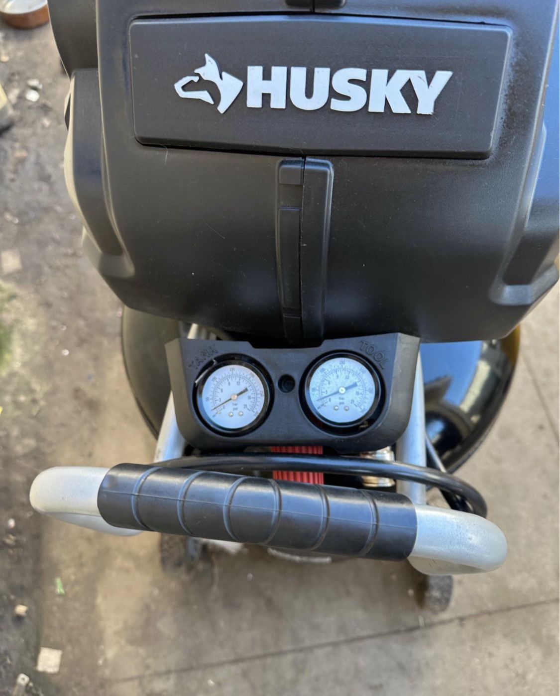 1.7 HP, 200 PSI, 30 Gal., 5.1 SCFM 90 PSI, Single-Stage, Oil Free Portable Vertical Electric Air Com