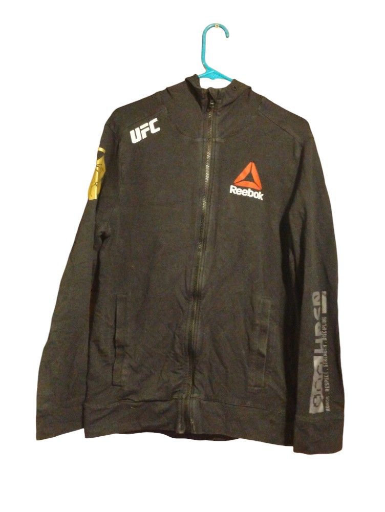 Reebok UFC Sweater
