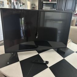 Insignia 32 Inch Smart TV