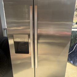 Whirlpool Stainless Steel Refrigerator Side By Side 