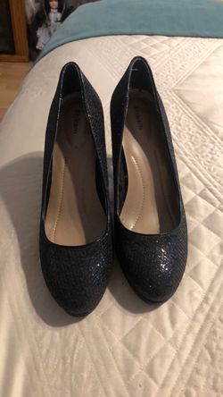 Black Glitter Platform Pumps
