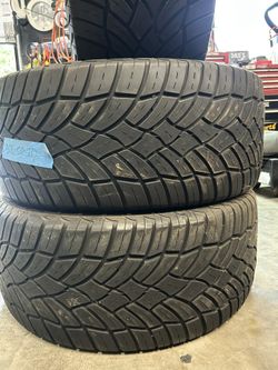 3 - Cooper Zeon XST 305/50/20 (Chevy Avalanche)