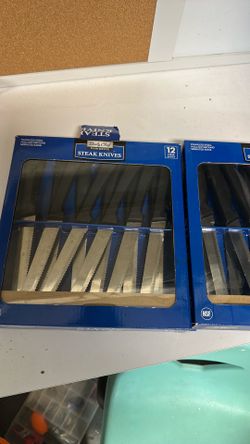 Steak knives