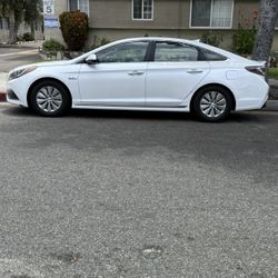 2016 Hyundai Sonata Hybrid