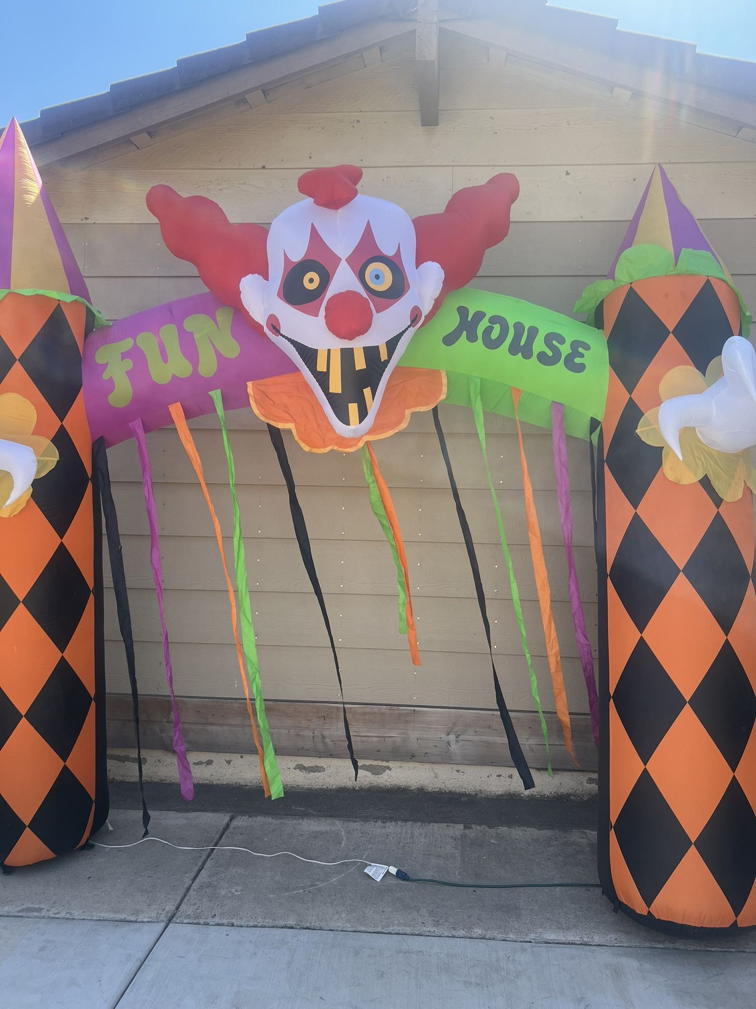 12ft Scary Clown Fun House Halloween Inflatable archway