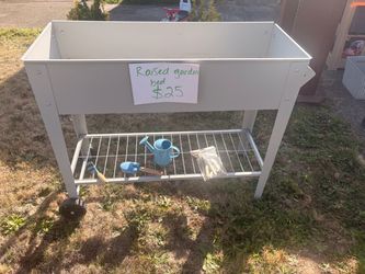 Metal Raised Garden Bed with Shelf