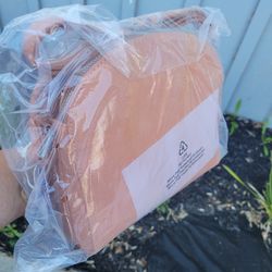 Brown small shoulder bag