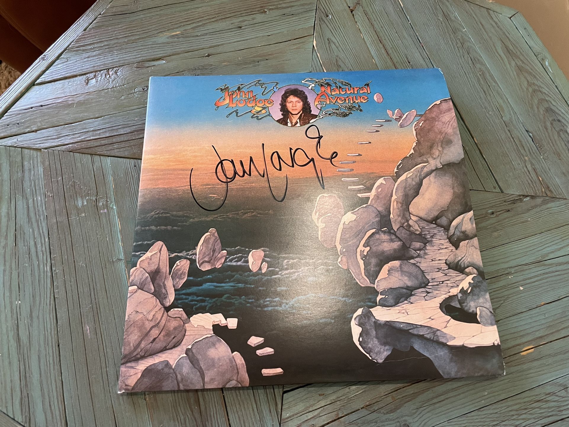 SIGNED 2014 John lodge Natural Avenue Double Ep