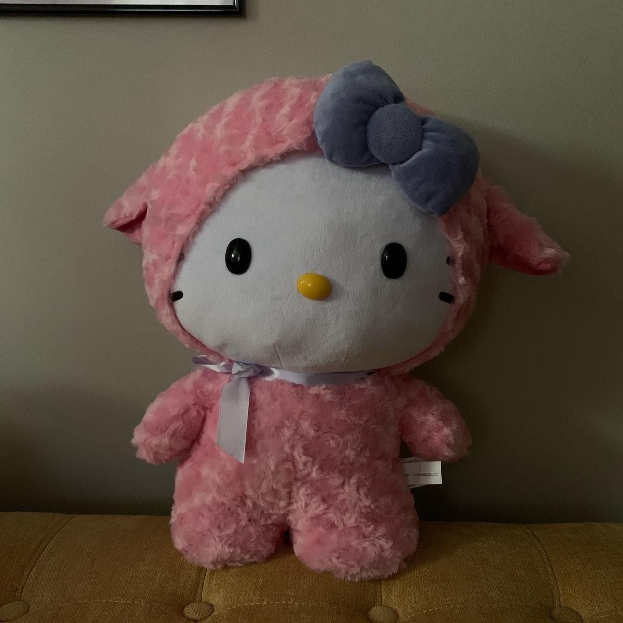 hello kitty greeter plush 2016