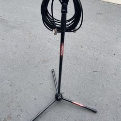 Straight Microphone Stand + 25 Foot Cable