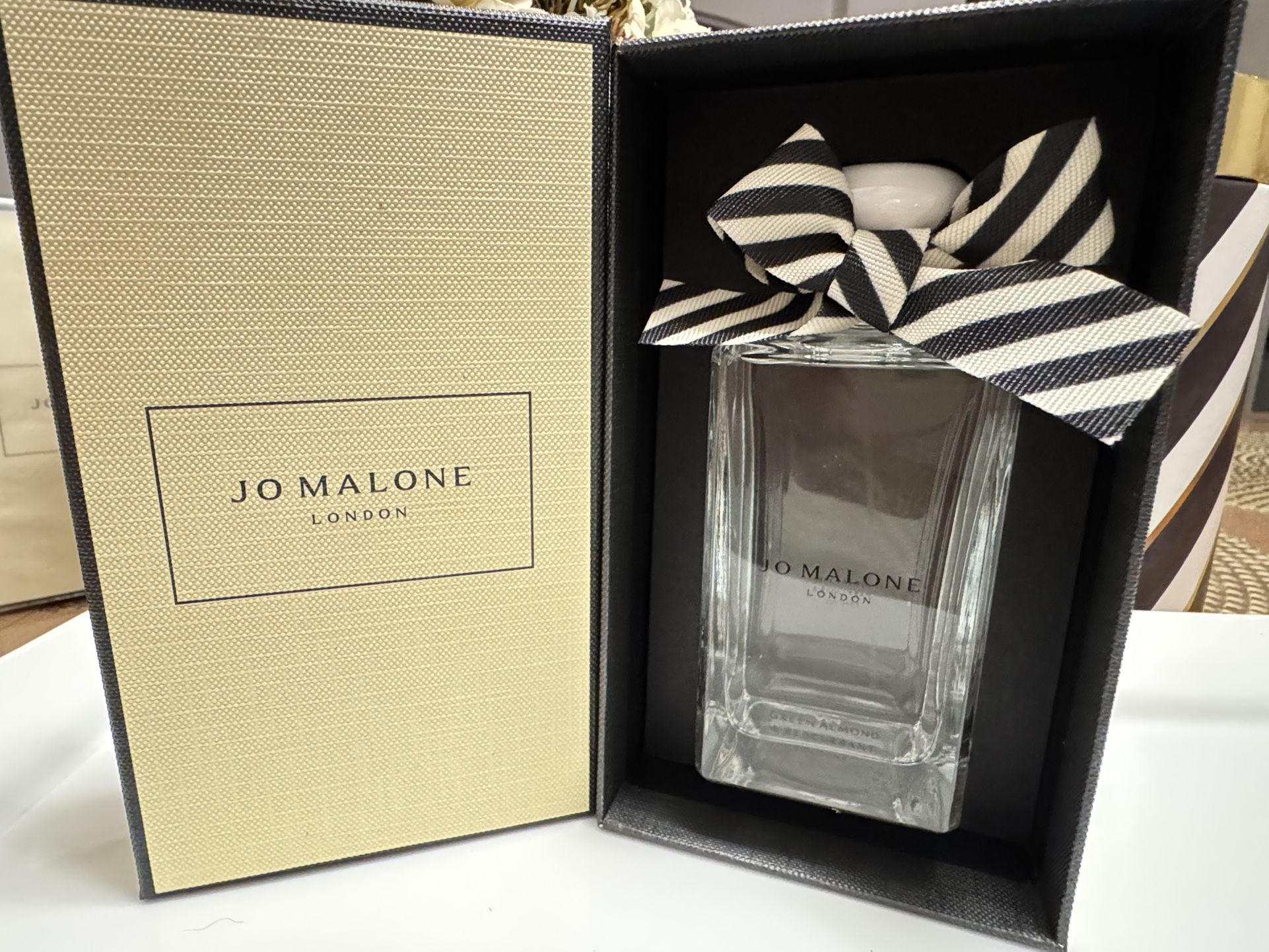 Jo Malone Green Almond& redcurrant Cologne 2023
