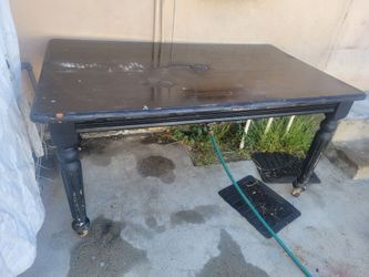 FREE dining wood table