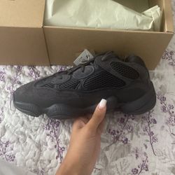 yeezy 500 6.5