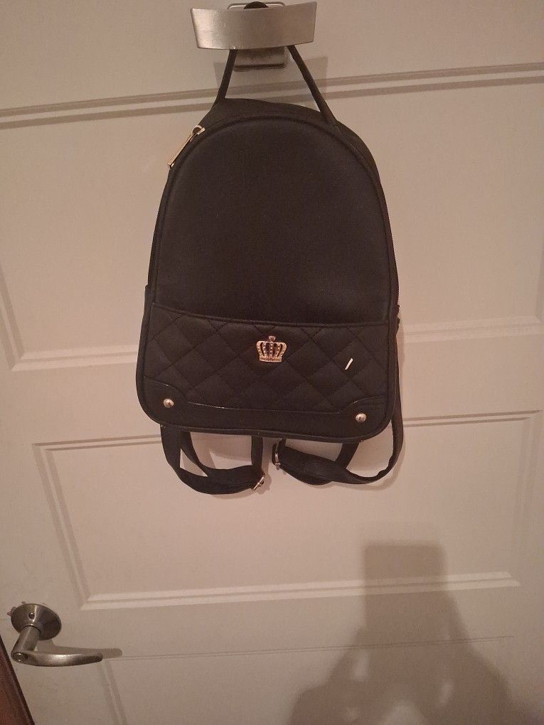 BRAND NEW JUICY COUTURE LEATHER BACKPACK