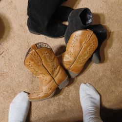 Girls Boots