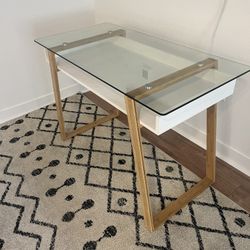 Modern Stylish Work Desk