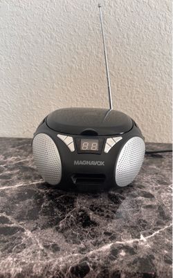 Magnavox CD Boombox Portable AM/FM Radio