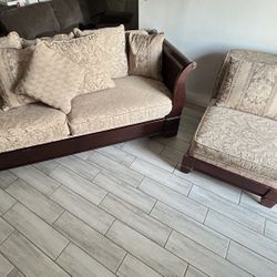 Bassett Couch
