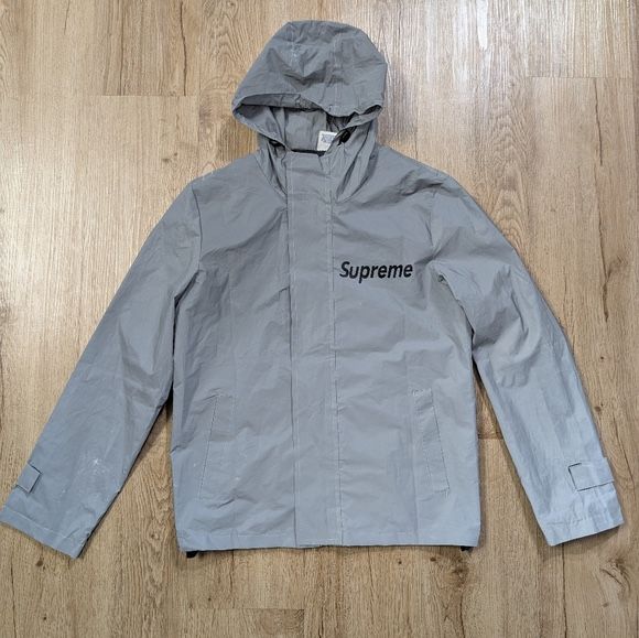 Supreme Jacket Womens Size S