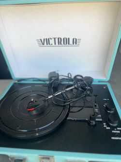 Vintage Victrola Journey suitcase Record Player