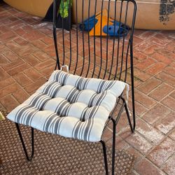 Metal Chairs Set Of 4