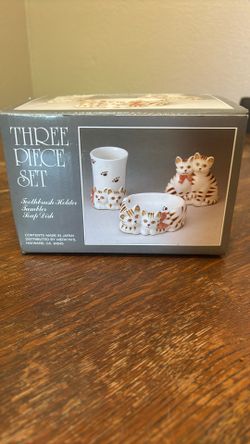 Soap Dish. Toothbrush Holder