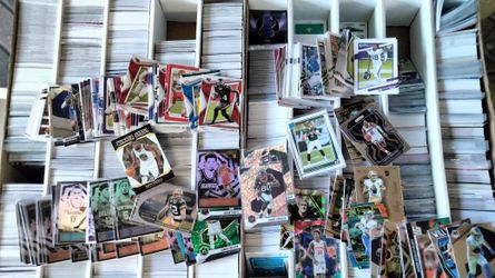 Sports Cards Lot 8000+ Football, Basketball.