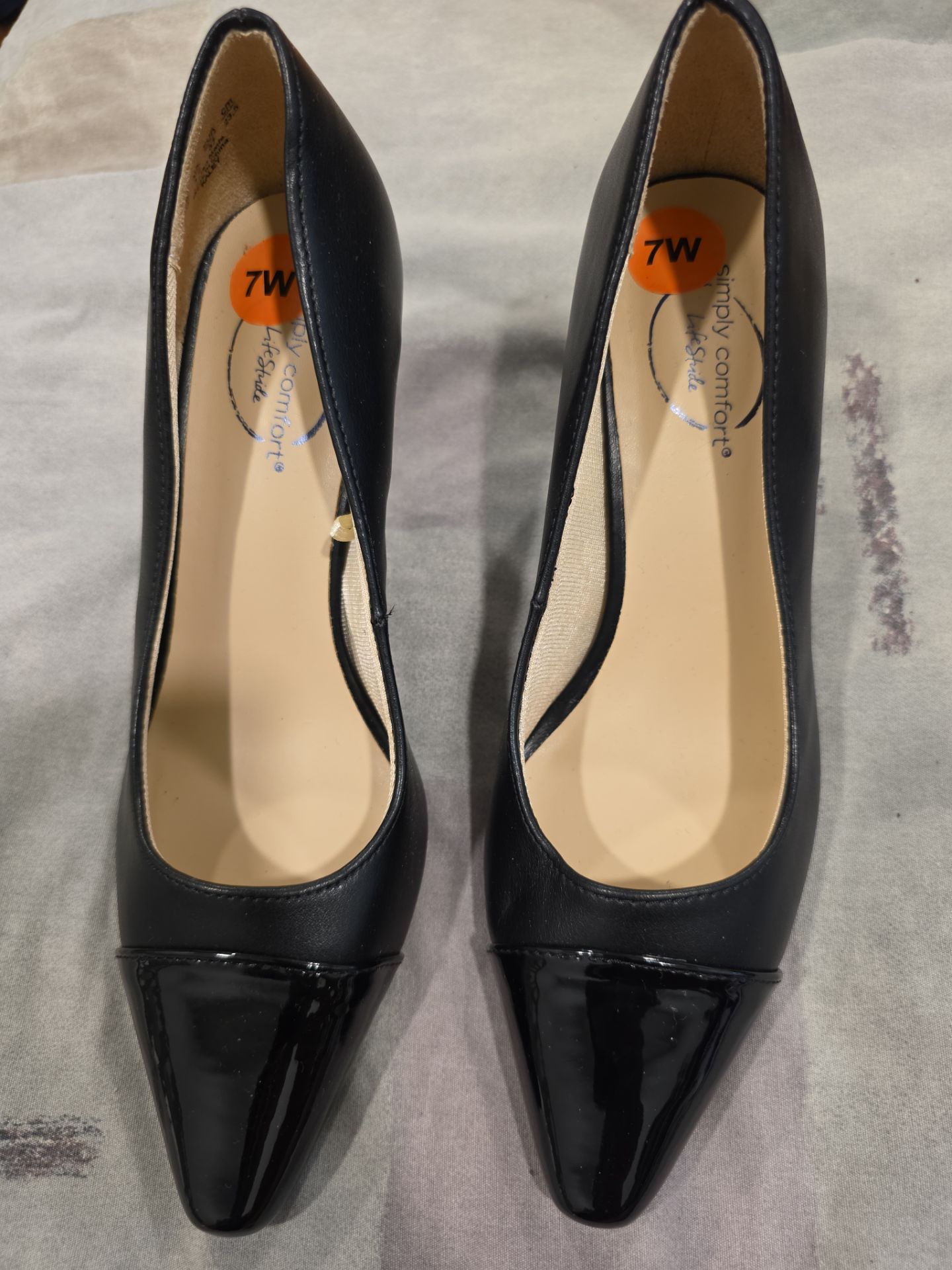 Women shoes