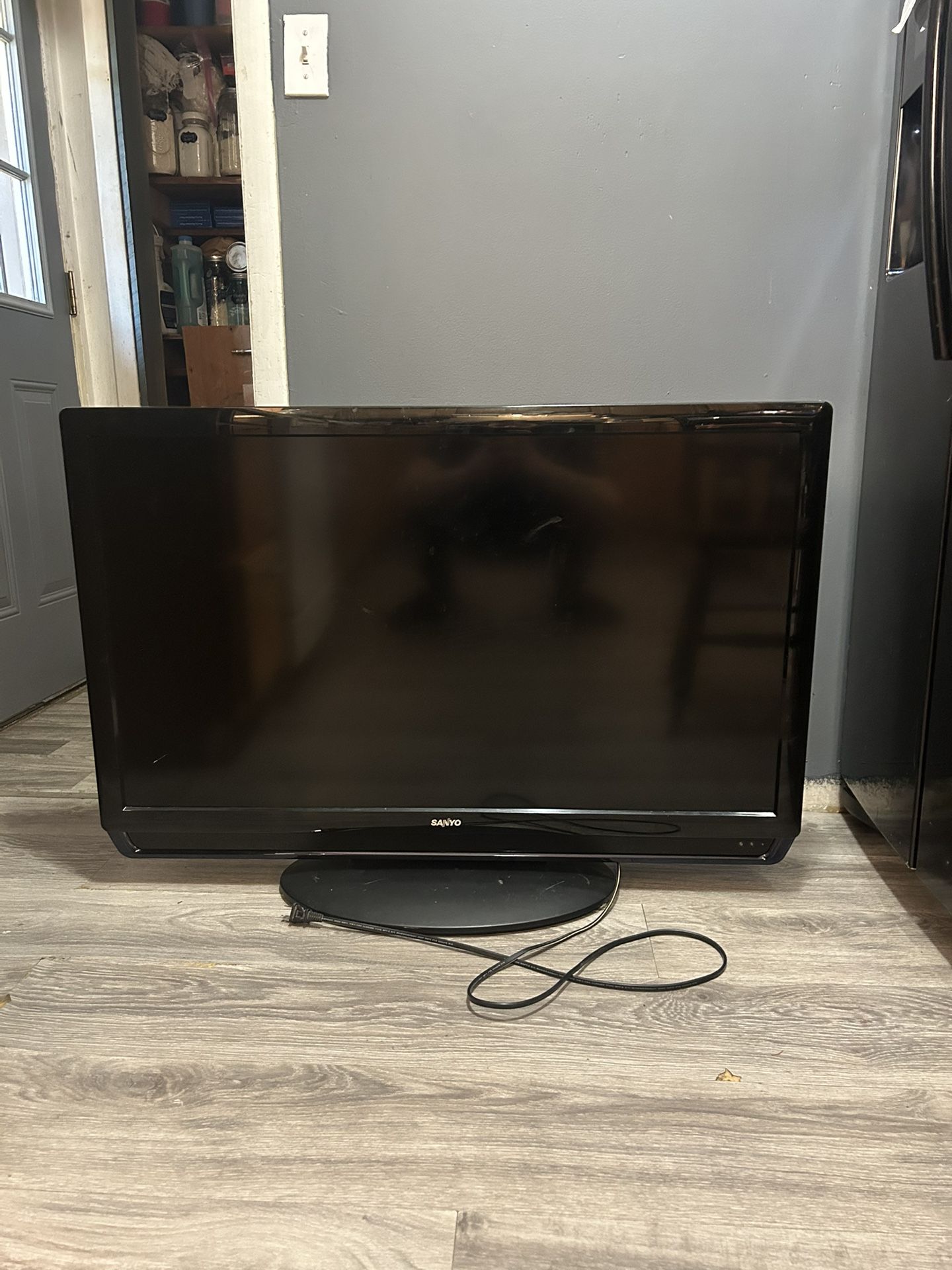 40’ Sanyo Tv