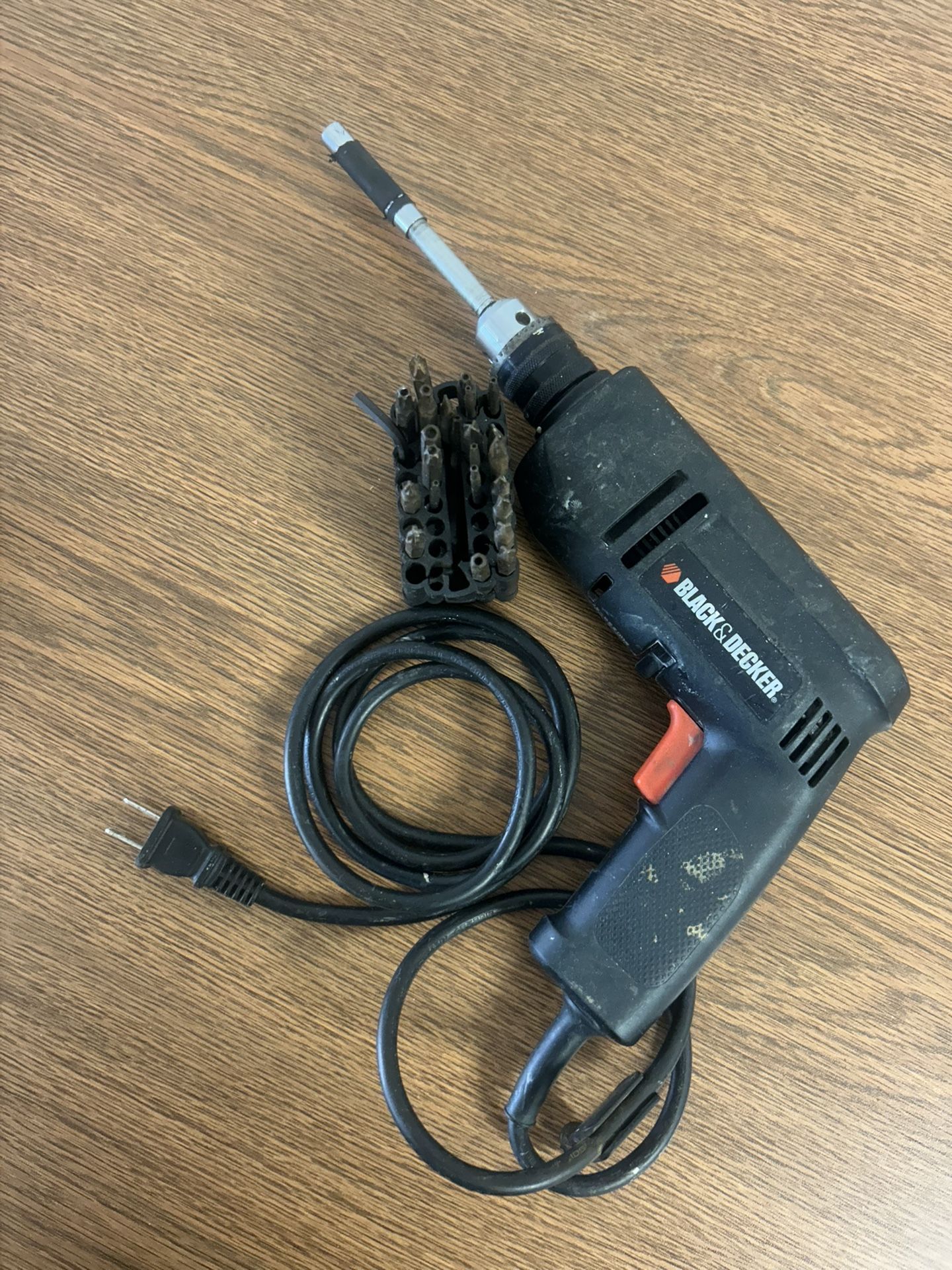 BLACK+DECKER 7152 Electric Drill – Powerful & Reliable 