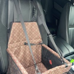 Dog  Car Seat.