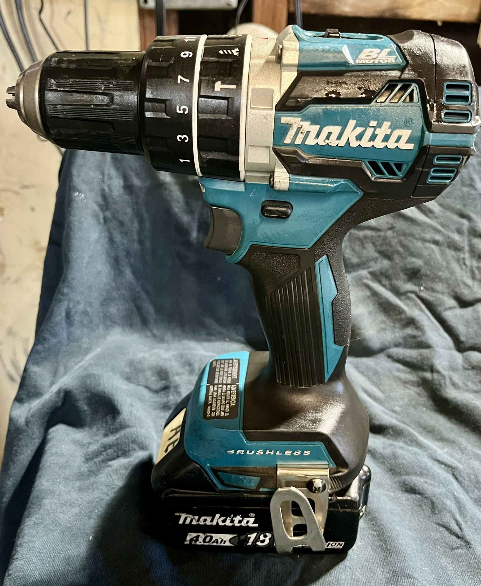 Makita Brushless Drill Motor With Battery
