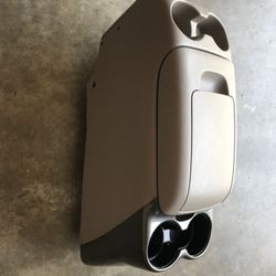 2004-2010 Removable Center Console with mounting base to ToyotaSienna Minivan XLE