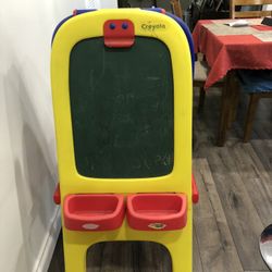 Crayola Combo Chalkboard And Dry erase Board