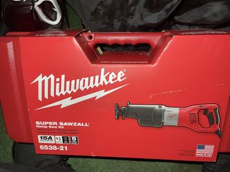MILWAUKEE Super Sawzall 6538-21