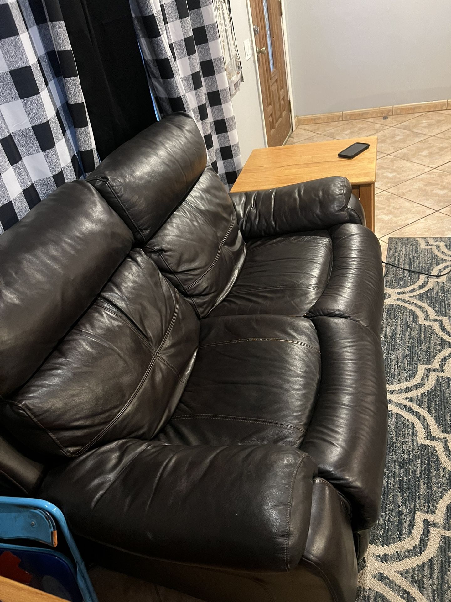 Brown Reclining Sofa & Loveseat