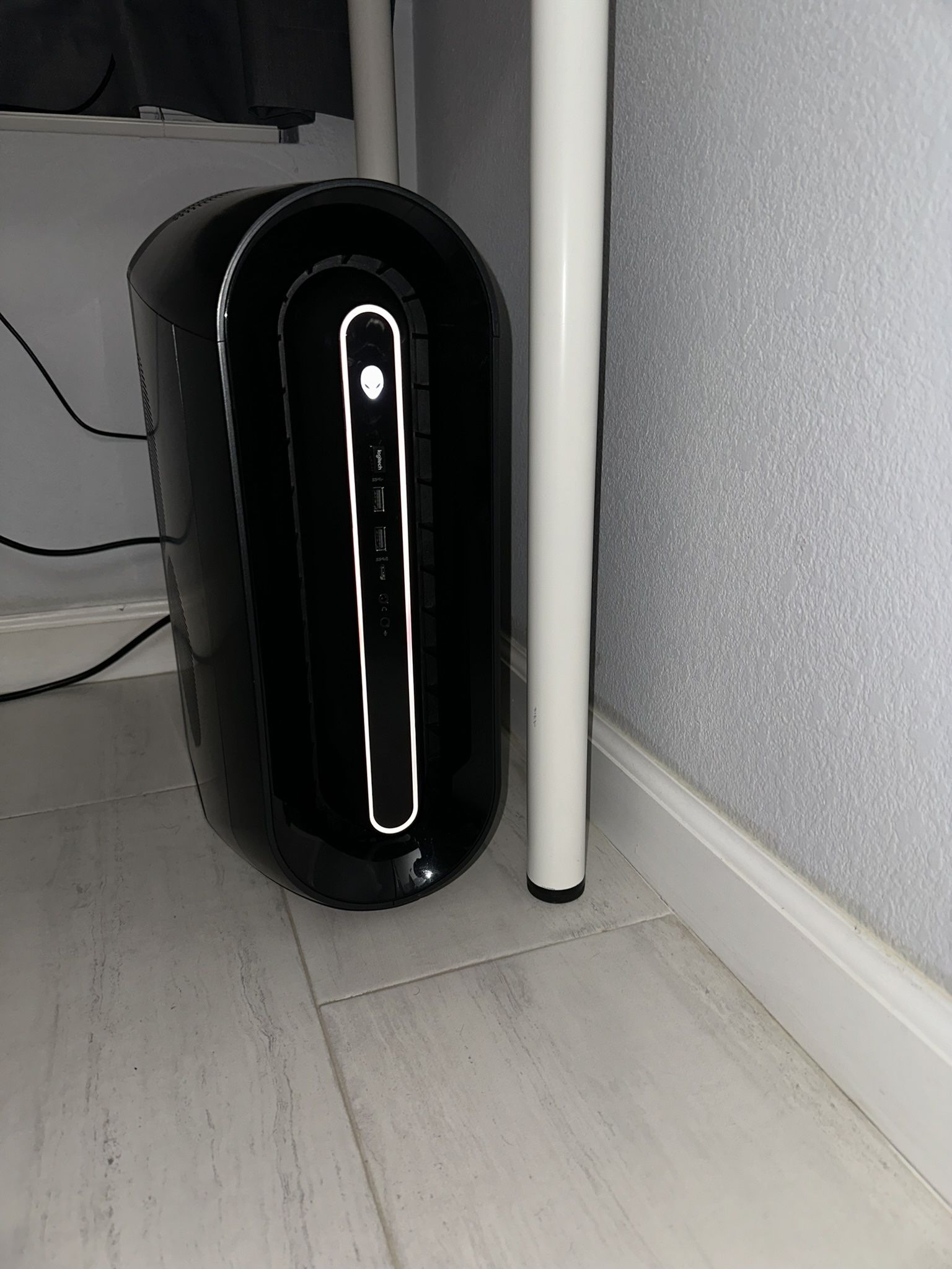 Gaming PC 6900xt and Ryzen 7 5800 16gb Ram