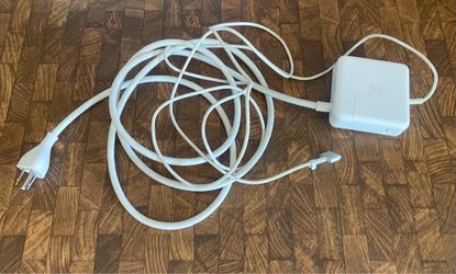 Apple 60W MagSafe 2 Power Adapter
