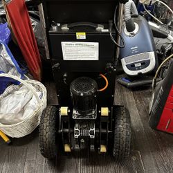 Electric stair climbing dolly