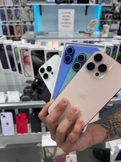 iPhone 6–17 Pro Max – Unlocked iPhones Available