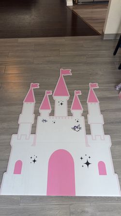 disney princess castle back drop & welcome sign