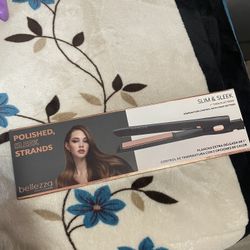 brand new hair straightener 
