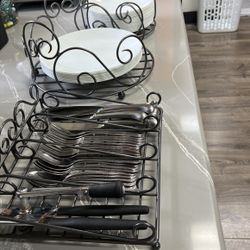 Dish Holders And Silverware