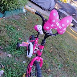 12-in Little Girls Huffy M I N N I E Bicycle With Training Wheels