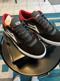 Lakai x Public Enemy Cambridge Skate Shoe Black/Red Suede Sz 8 New in Box