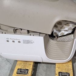 Pet Snowy Litter Box